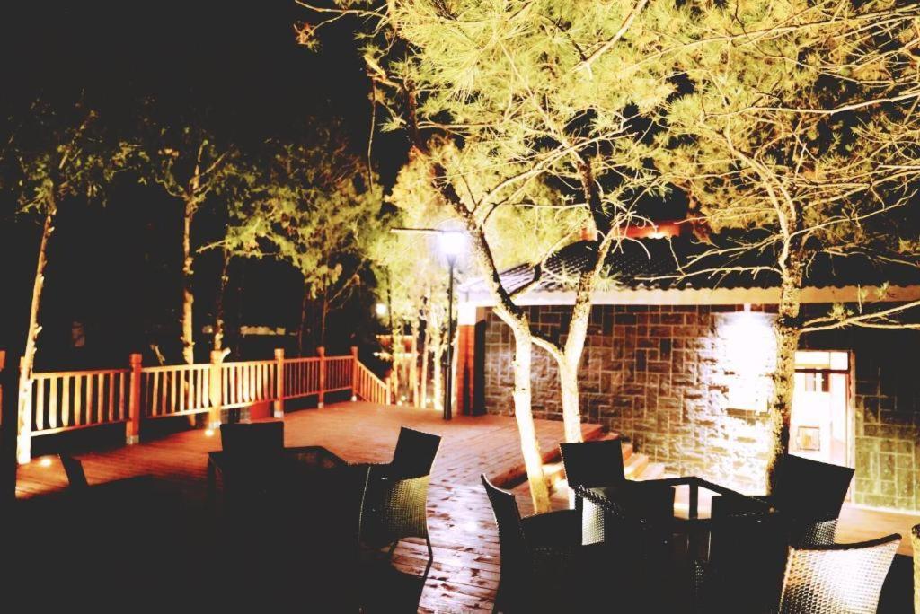 Grand Bay Hotel Beijing Xiaotangzhuang Екстериор снимка
