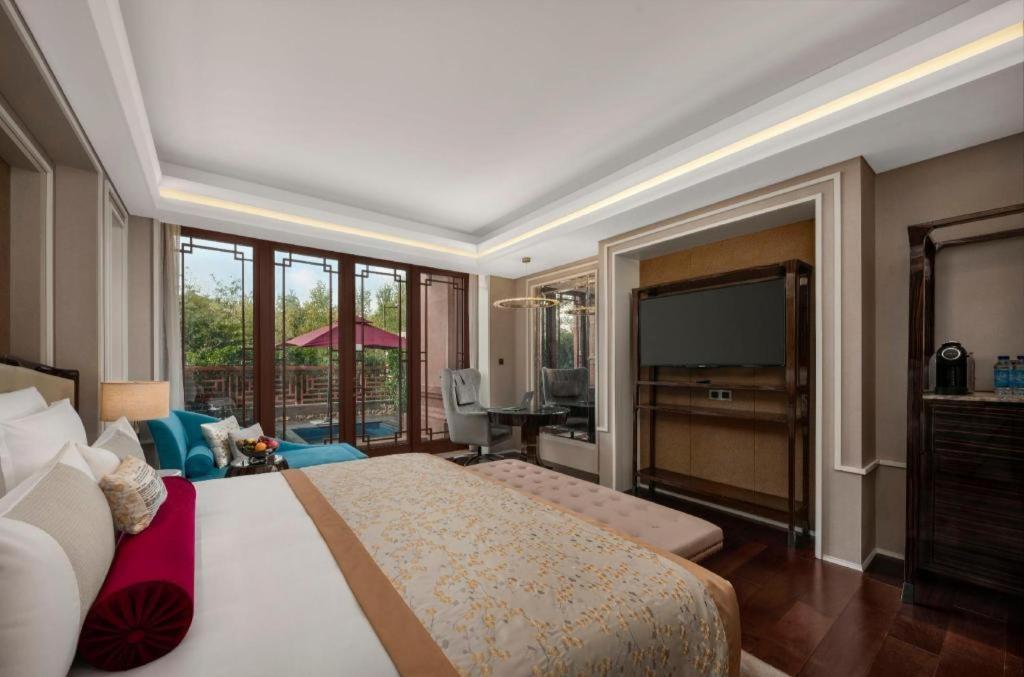 Grand Bay Hotel Beijing Xiaotangzhuang Екстериор снимка