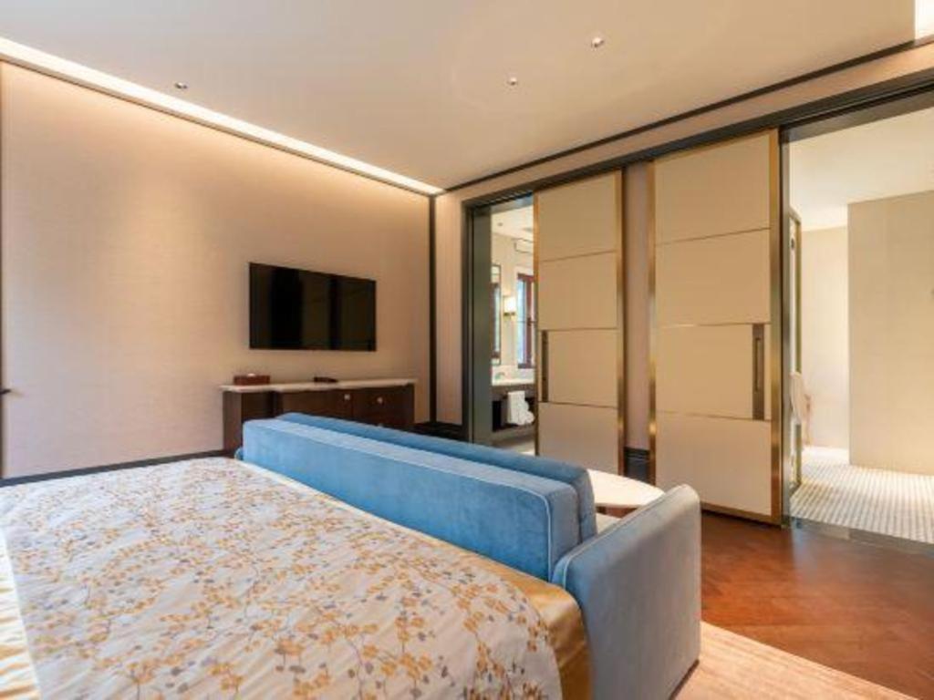 Grand Bay Hotel Beijing Xiaotangzhuang Екстериор снимка